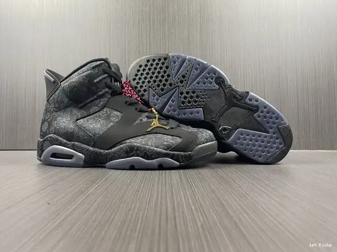 Retro Triple Black DB9818-001 Jordan (W) SD 6 0530
